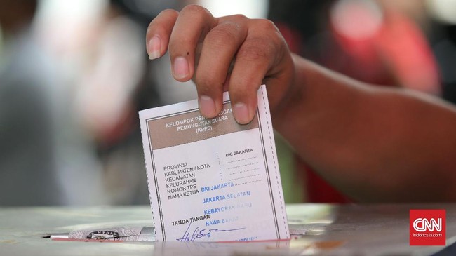 Kisruh terjadi di beberapa TPS, antara lain TPS 49 Kelurahan Penggilingan, kecamatan Cakung dan TPS 17 Kelurahan Pertukangan, Kecamatan Pesanggrahan.