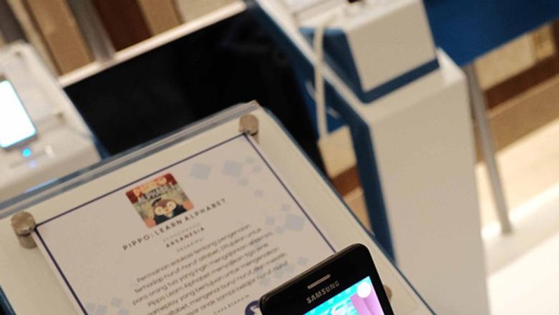 Samsung tidak hanya berfokus untuk menampilkan inovasi produk dan layanannya saja. tetapi juga turut berkontribusi untuk masyarakat Indonesia.