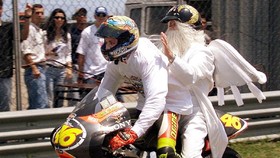 CEO Aprilia: Kami Belum Siap 'Kawin' dengan VR46