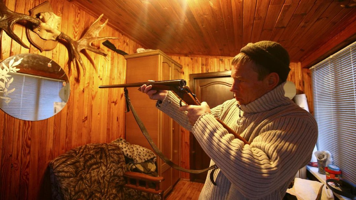 Kisah Pemburu Serigala di Tepi Wilayah Chernobyl