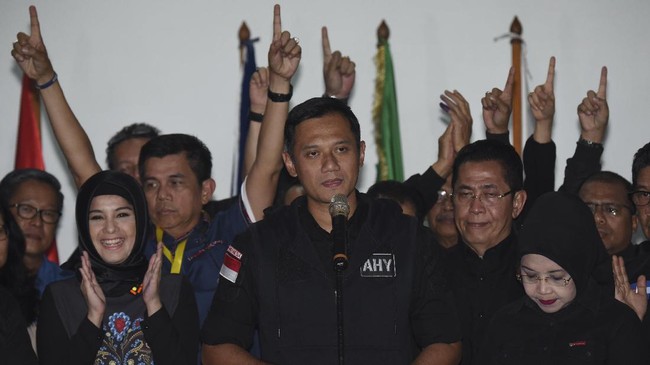 Hasil analisis Jaringan Pendidikan Pemilih untuk Rakyat menunjukkan, Agus-Sylvi meraih 32,7 persen suara di wilayah Kepulauan Seribu.