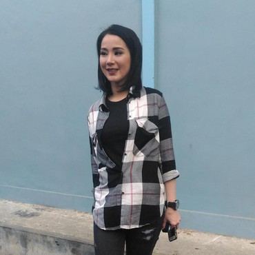 Lama Tak Terlihat di Layar Kaca, Jill Gladys Pilih Fokus Bisnis demi Anak