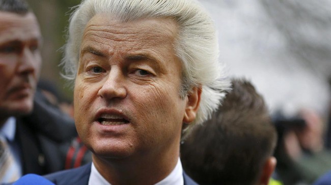 Di saat pemilu Belanda mulai berlangsung, survei menunjukkan elektabilitas politikus sayap kanan Geert Wilders terus menurun, menjauhi PM Mark Rutte.