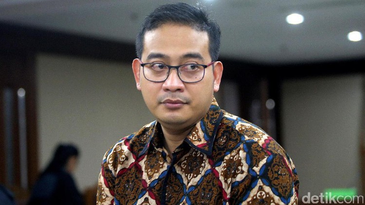 Brotoseno Sidang lanjutan dugaan suap dengan terdakwa AKBP Brotoseno batal digelar, Senin (20/2/2017). Hal tersebut lantaran majelis hakim ada agenda lain yang harus didahulukan.