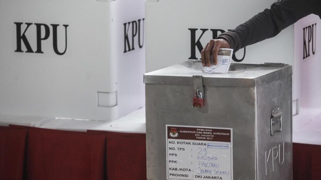 Merujuk dari data milik Komisi Pemilihan Umum (KPU), jumlah daerah 'kotak kosong' bertambah dari yang sebelumnya hanya 13 daerah.