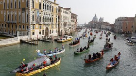 Peraturan Wisata Gondola di Kota Venesia Diperketat