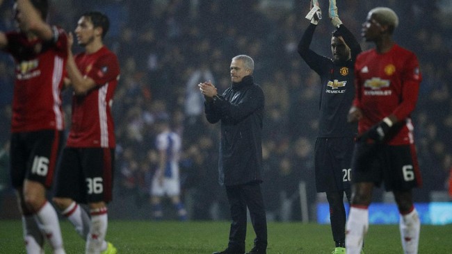 Manajer Manchester United Jose Mourinho memuji penampilan Blackburn Rovers. Mourinho mengakui sulit meraih kemenangan 2-1 dari lawannya itu.