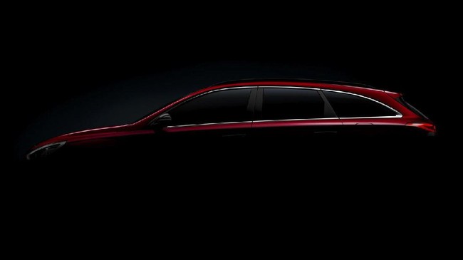 Dari foto yang beredar memperlihatkan beberapa ubahan yang diberikan oleh Hyundai, seperti menambahkan garis atap dan perbedaan pada lampu belakang.