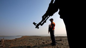 Polisi Diduga Tutupi Kematian Dua Orang Rohingya