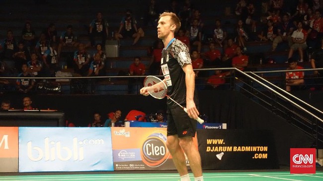 Pebulutangkis Jerman Marc Zwiebler mengatakan, dirinya tak peduli kurang istirahat demi mengikuti Djarum Superliga Badminton sebagai ajang pemanasan.