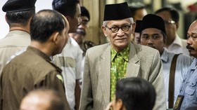 Mbah Moen Minta Miftahul Akhyar Gantikan Ma'ruf Amin