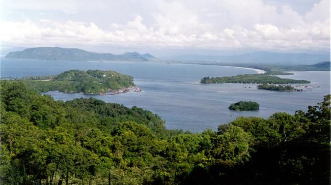 Selain masyarakat yang ingin beribadah, Gereja Katedral Kristus Raja Keuskupan Jayapura juga boleh didatangi pecinta wisata sejarah dan fotografi.