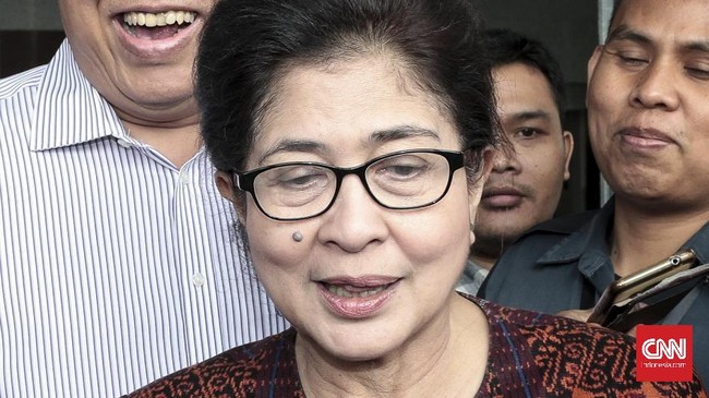 Kasus meninggal bayi Debora mengguncang nurani publik. Menkes Nila F. Moeloek diminta menginvestigasi kasus tersebut.