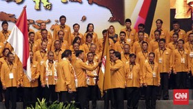 Hanura Terbelah, Kader Mulai Berpikir Pindah Partai