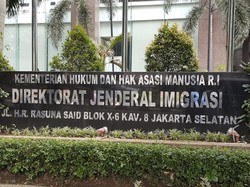 Kemenkumham Buka Peluang Non-PNS Jabat Dirjen Imigrasi
