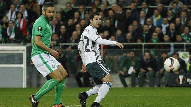 Satu gol Manchester United ke gawang St Etienne pada babak pertama dicetak oleh Henrikh Mkhitaryan assist dari Juan Mata di sisi kiri.