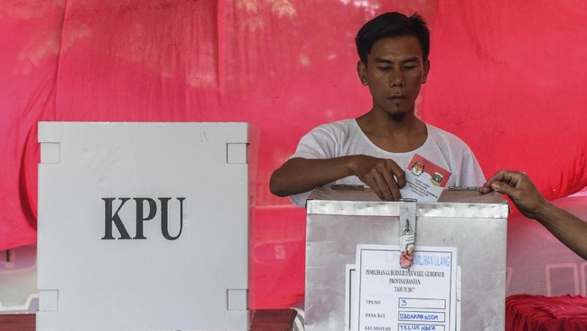 KPU DKI menetapkan 7,2 juta pemilih dalam Daftar Pemilih Sementara (DPS). Daftar itu masuh bisa berubah hingga ditetapkan sebagai Daftar Oemiluh Tetap.