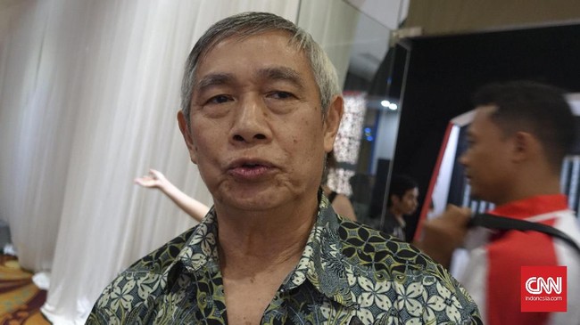 Christian Hadinata menyatakan seharusnya para pemain muda mencapai prestasi masuk final terlebih dahulu sebelum melompat ke turnamen seperti All England.