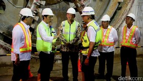 Fahri Hamzah Sebut Jokowi Tak Etis Tinjau MRT Bersama Ahok