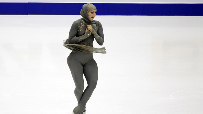 Liuk 'Ratu Es' Seluncur Indah dari Uni Emirat Arab