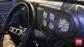 <i>Supercar</i> Lawas Mampu Menembus Kecepatan 483 Km per Jam