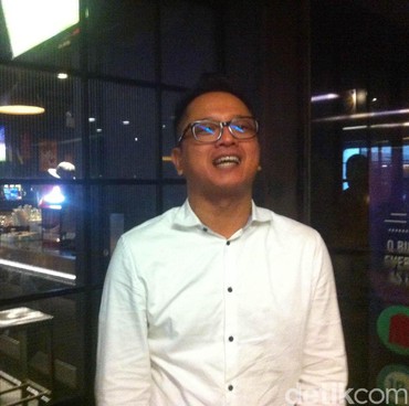 Tio Nugroho Masuk Islam karena Azan, Nur Afni Pindah Kristen Lihat Kabah