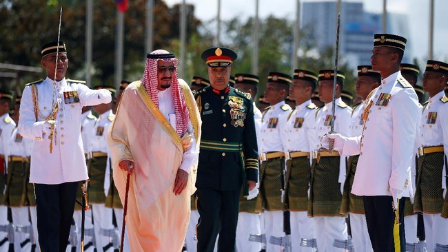Kunjungan Raja Salman bersama 10 pangeran ini merupakan kunjungan terbesar sejak Raja Arab Saudi terakhir pada 1970 silam.