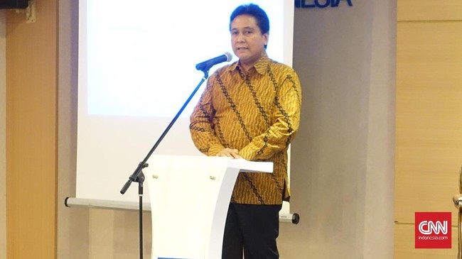 Apindo menilai pemerintah perlu memberi insentif agar pengusaha mau bertransaksi perdagangan internasional menggunakan mata uang selain dolar AS.