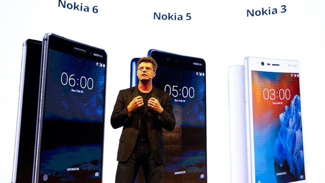 HMD Global dikabarkan akan menantang Apple dan Samsung dengan meluncurkan perangkat paling anyar mereka Nokia 8 yang tampil mewah.