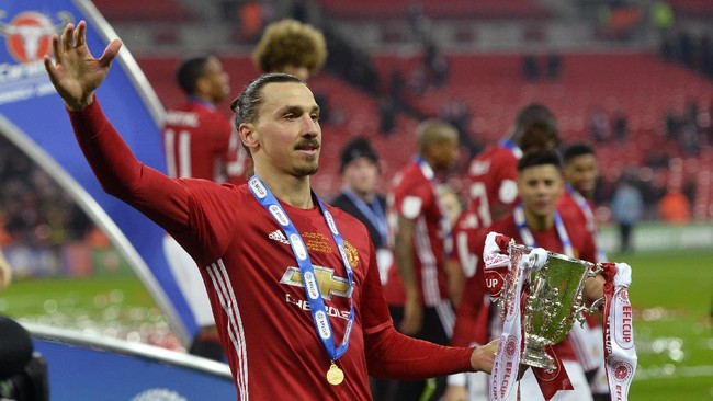 Jose Mourinho mengakui keberhasilan Manchester United memenangi trofi Piala Liga tak lepas dari kehebatan Zlatan Ibrahimovic.