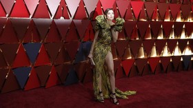 Mereka Yang Salah Memilih Kostum Ke Oscar 2017