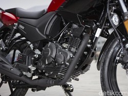 Parkir Motor Sering Pakai Standar Samping? Awas, Begini Dampak Buruknya