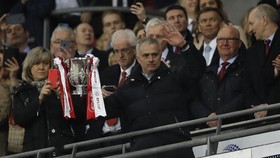 Bukan DP Nol Persen untuk Manchester United