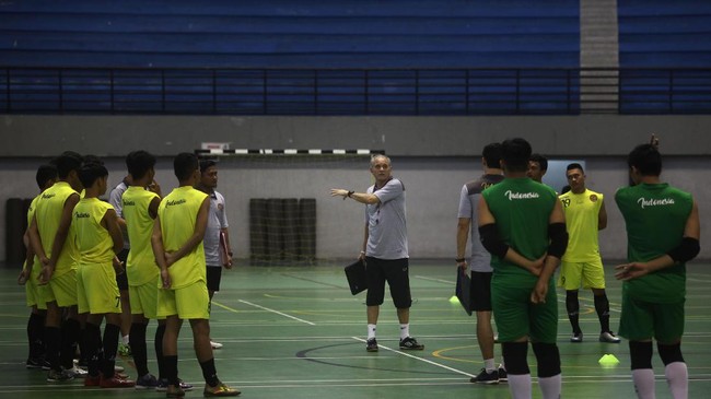 PSSI akan mengundang Federasi Futsal Indonesia setelah Timnas Futsal mengundurkan diri dari ajang SEA Games 2017 di Malaysia.
