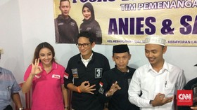 Galang Kekuatan Di Akar Rumput, Anies Bagi Peran Relawan