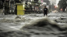 Tanggul Jebol, Kawasan Arcamanik sampai Ujungberung Banjir