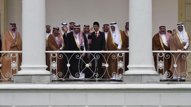 Sebelum Raja Salman dari Arab Saudi menjejakkan kaki di Bali, pangeran Fahad bin Faisal Al Saud sempat habiskan masa libur tahun barunya di Bali.
