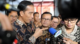 Jokowi Lepas Pengiriman Bantuan untuk Pengungsi Rohingya