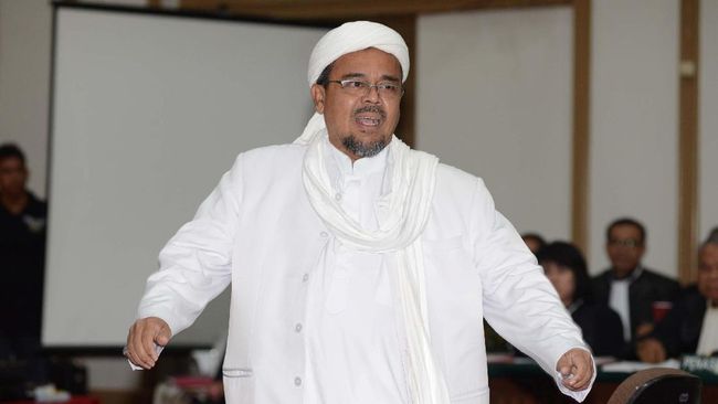 Habib Rizieq Akan Umumkan Sendiri Kepulangannya ke Indonesia