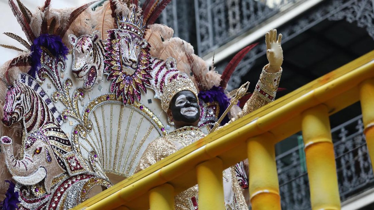 Giliran Kostum Aneh Berparade di Mardi Grass New Orleans