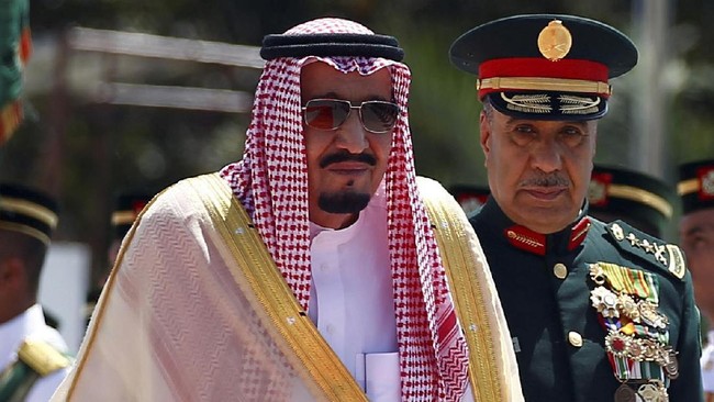 Di Bali Raja Salman akan menyewa empat hotel mewah. Ia beserta rombongan akan berlibur di Pulau Dewata itu.