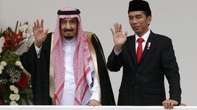 Sensor Patung Bugil dan Sisi Lain Lawatan Istana Raja Salman