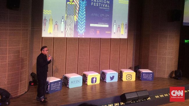 Usai digelar perdana Mei 2016 lalu, pekan peragaan busana Muslim Fashion Festival kembali digelar pada 6 hingga 9 April mendatang. 