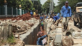 Corona, Jokowi Minta K/L Perbanyak Program Padat Karya Tunai