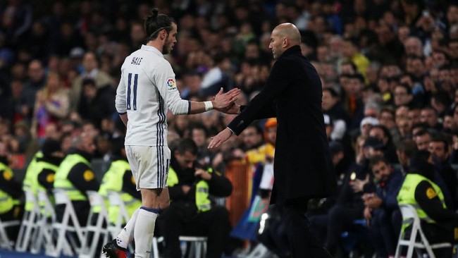 Penyerang asal Wales, Gareth Bale, dituding menjadi penyebab perginya Zinedine Zidane dari Real Madrid pada akhir musim lalu.