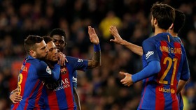 Barcelona Rebut Posisi Puncak La Liga Usai Hancurkan Gijon