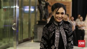 Kata Pakar soal Yuni Shara Temani Anak Nonton Porno