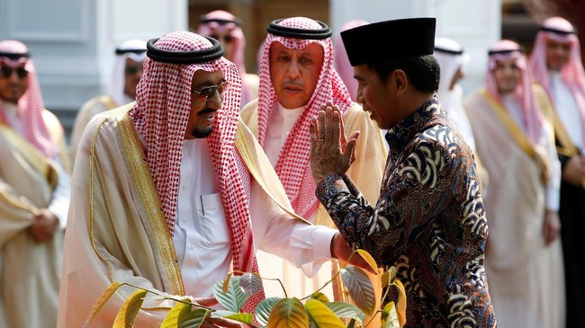 Pihak Istana Negara mengatakan, cendera mata dari Raja Salman harus dilihat sesuai konteksnya, apakah pemberian pribadi atau pemberian antar negara.