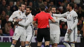Bale Kartu Merah, Real Madrid Kehilangan Puncak Klasemen