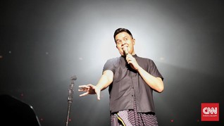 Tulus, 1 Dekade Membuai Hati dan Telinga Sampai ke Jepang